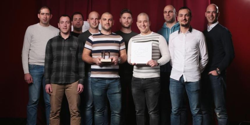 Taksisti Zračne luke Zadar- Ponos Hrvatske Taksisti Zračne luke Zadar- Ponos Hrvatske