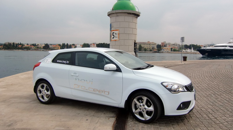 Kia pro_cee’d 1.6 CVVT EX Sport Leadher