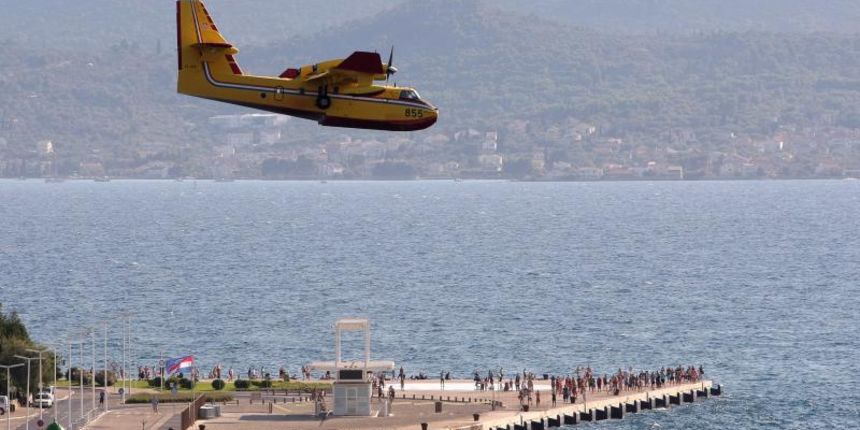 Požar na Plovaniji 11. kolovoza 2013. Foto: Željko Mršić/PIXSELL