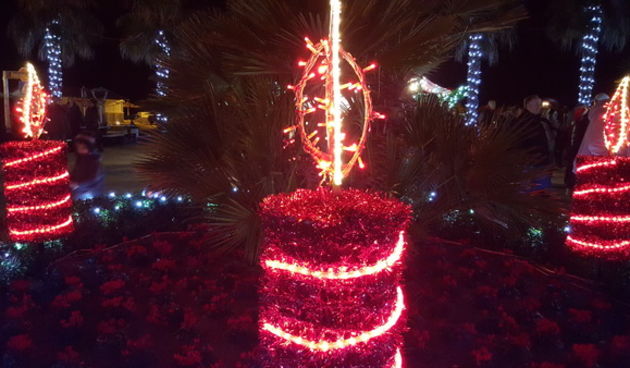 Advent na Viru: Sveta Luce razveselila virske mališane, upaljena treća adventska svijeća