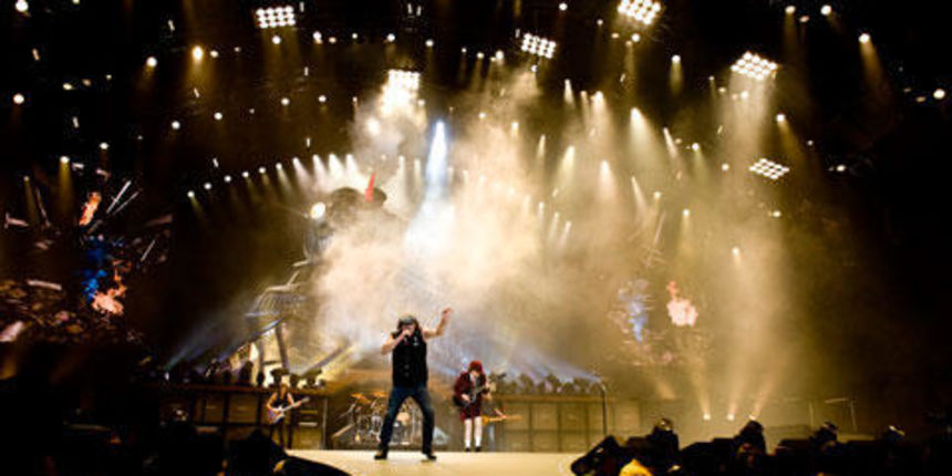 AC DC live AC DC live