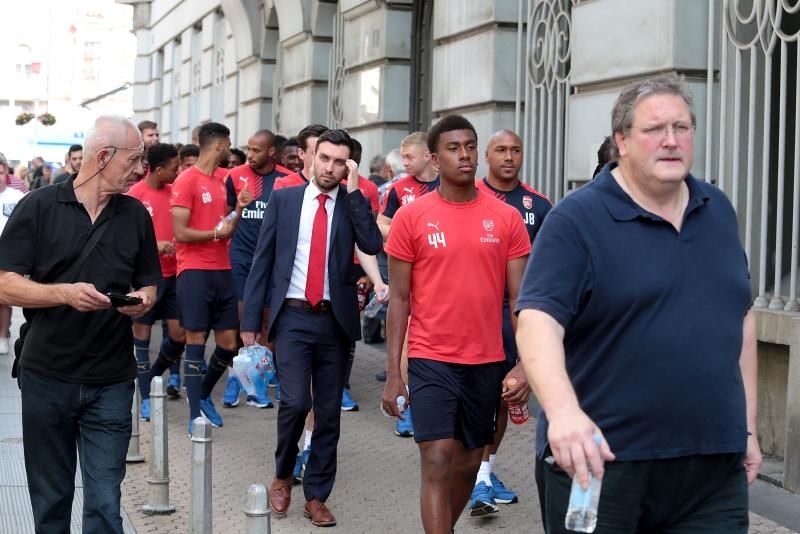 Legendarni Thierry Henry i juniori FC Arsenala prošetali Zagrebom, Photo: Patrik Maček/PIXSELL Legendarni Thierry Henry i juniori FC Arsenala prošetali Zagrebom, Photo: Patrik Maček/PIXSELL