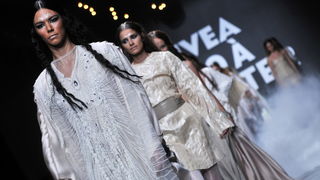 Zagreb, 061009.
West Gate.
Revija modne kuce Hippy Garden, u sklopu Cro a Portera. 
Foto: Boris Kovacev / CROPIX