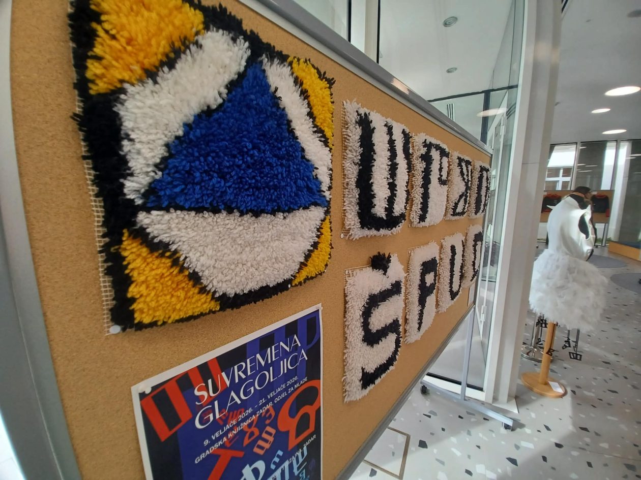 SDPU Zadar modna revija glagoljica