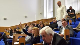 Zadar: Sjednica gradskog vijeća, foto: Dino Stanin/PIXSELL Zadar: Sjednica gradskog vijeća, foto: Dino Stanin/PIXSELL