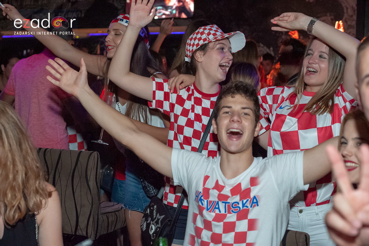 Zadar je gorio: Velika fešta nakon plasmana Vatrenih u polufinale Svjetskog prvenstva