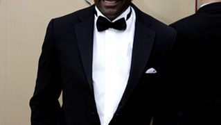 82. Red Carpet Oscara (oscar.go.com)