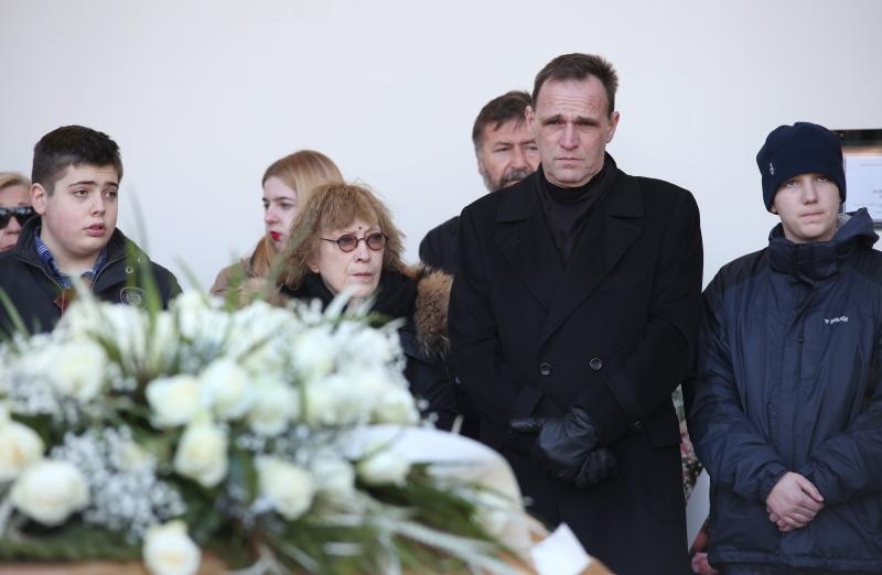 Posljednji ispraćaj velikog hrvatskog književnika Ive Brešana na šibenskom groblju Kvanj