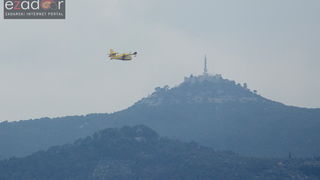 Đir po gradu 26. travnja 2017. Kanader u zraku Đir po gradu 26. travnja 2017. Kanader u zraku