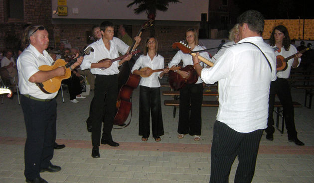 4. Večer folklora pod zvizdama