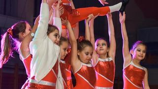 Plesna Božićna čarolija na otoku Pagu