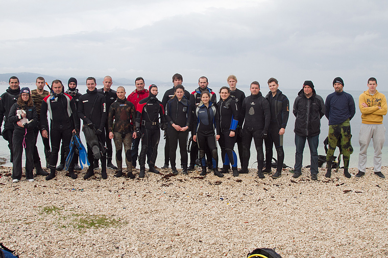 Ekološka akcija čišćenja podmorja u Bibinjama, foto: Leo Banić Ekološka akcija čišćenja podmorja u Bibinjama, foto: Leo Banić