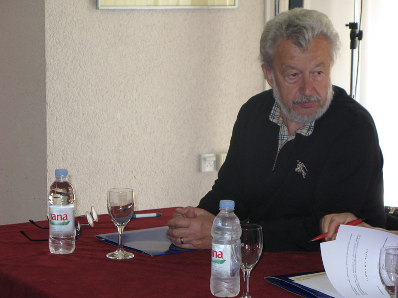 Potpisivanje ugovora u Znanstvenoj knjižnici Zadar Potpisivanje ugovora u Znanstvenoj knjižnici Zadar