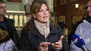 Vidović Krišto na Narodnom trgu prikuplja potpise za predsjedničku kandidaturu