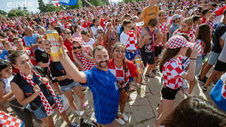 Navijačko ludilo u Zadru za vrijeme i nakon finala Svjetskog prvenstva Navijačko ludilo u Zadru za vrijeme i nakon finala Svjetskog prvenstva