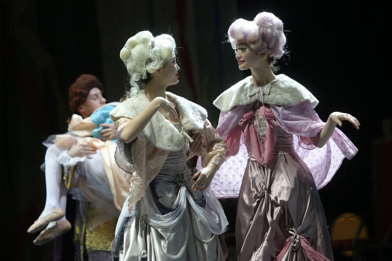 23.01.2014., Zadar – Carski ruski balet u dvorani SC Visnjik izveo je predstavu Orasar Petra Iljica Cajkovskog. Photo: Filip Brala/PIXSELL 23.01.2014., Zadar – Carski ruski balet u dvorani SC Visnjik izveo je predstavu Orasar Petra Iljica Cajkovskog. Photo: Filip Brala/PIXSELL