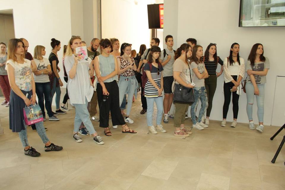 Mladi zadarski dizajneri predstavili radove na izložbi “Zalistavac – tekstilni mozaik u nakitu” Mladi zadarski dizajneri predstavili radove na izložbi “Zalistavac – tekstilni mozaik u nakitu”