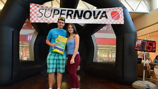 Supernova: Nogometno ludilo i izvlačenje dobitnika automobila Audi A1 Supernova: Nogometno ludilo i izvlačenje dobitnika automobila Audi A1