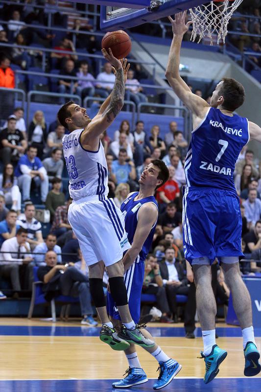 Zagreb – 7. kolo A-1 lige za prvaka, KK Cibona – KK Zadar 82-66. Photo: Goran Stanzl/PIXSELL Zagreb – 7. kolo A-1 lige za prvaka, KK Cibona – KK Zadar 82-66. Photo: Goran Stanzl/PIXSELL