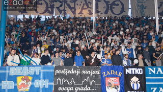 Humanitarno gledanje utakmice Zadar-Cibona u Jazinama Humanitarno gledanje utakmice Zadar-Cibona u Jazinama