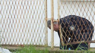 U dvorište PU zadarske tijekom noći bačena ručna bomba