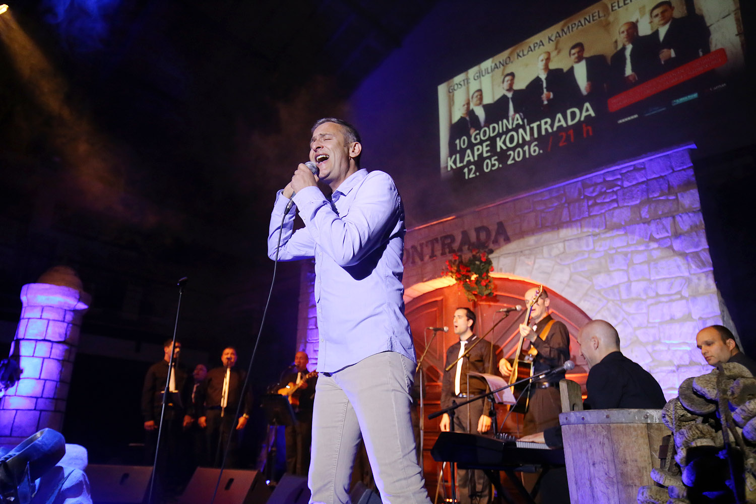 Humanitarni rođendanski koncert klape Kontrada u Arsenalu. Giuliano. Foto: Filip Brala Humanitarni rođendanski koncert klape Kontrada u Arsenalu. Giuliano. Foto: Filip Brala
