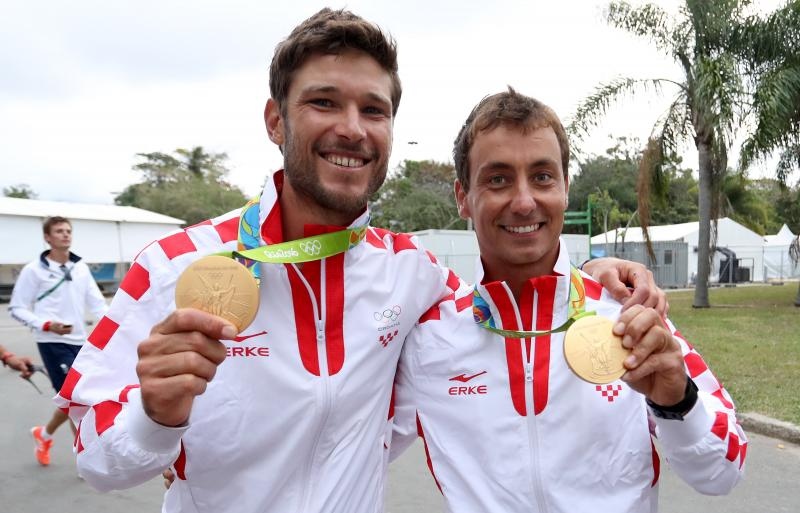 Rioe de Janeiro. Olimpijski prvaci u klasi 470, Šime Fantela i Igor Marenić. Photo. Igor Kralj/PIXSELL Rioe de Janeiro. Olimpijski prvaci u klasi 470, Šime Fantela i Igor Marenić. Photo. Igor Kralj/PIXSELL