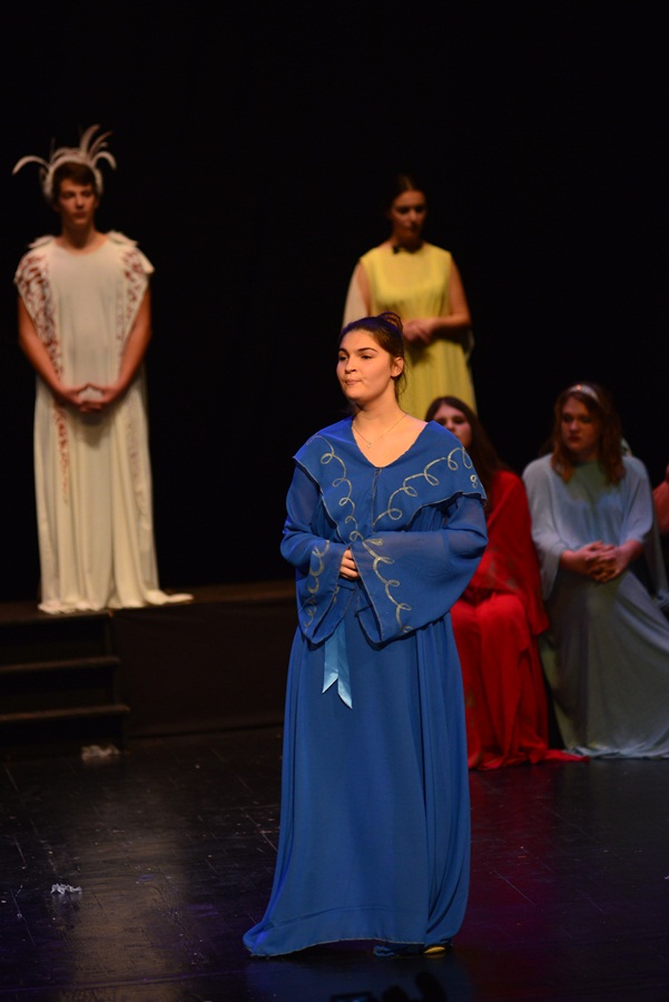 Premijera predstave “U sjeni” udruge “Igrajmo se” Premijera predstave “U sjeni” udruge “Igrajmo se”