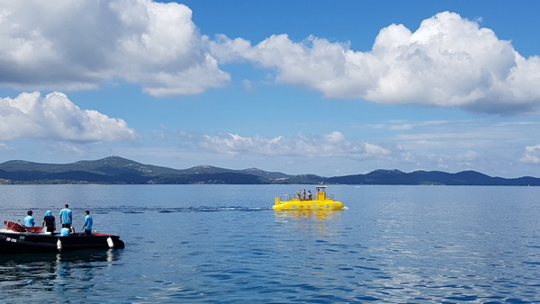 KPA Zadar: Vježba “Podvodni radovi i komunikacije te podvodna orijentacija” kod Morskih orgulja. Foto: Mladen Malik KPA Zadar: Vježba “Podvodni radovi i komunikacije te podvodna orijentacija” kod Morskih orgulja. Foto: Mladen Malik
