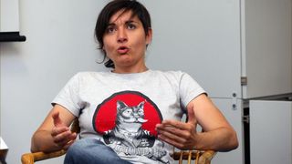 Centar za mirovne studije organizirao je tribinu s Mimom Simić, spisateljicom, filmskom kritičarkom i aktivistkinjom, porijeklom iz Zadra. Na tribini je najavljen filmski i umjetnički festival koji ce se uskoro odrzati u kuli Stojana Jankovića u Islamu Gr