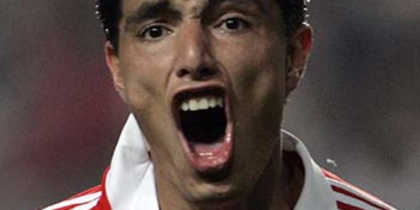 Oscar Cardozo (Foto: news.xinhuanet.com) Oscar Cardozo (Foto: news.xinhuanet.com)