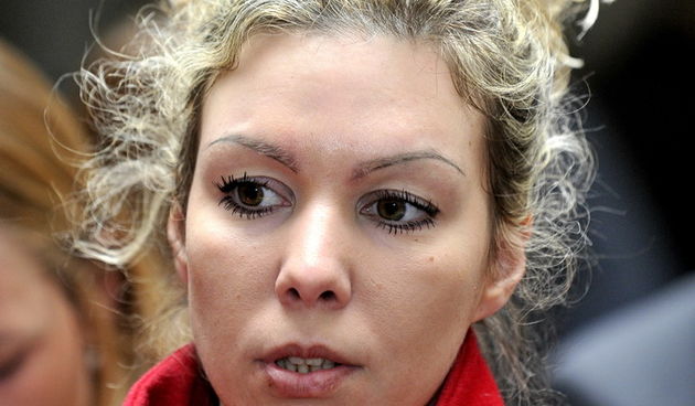 Zagreb, 040213.
Gradonacelnik Grada Zagreba primio je u zgradi Gradske uprave Djanu Atanasovsku majku petogodisnje Nore Situm koja boluje od zlocudne hematoloske bolesti i potrebno joj je ljecenje u inozemstvu. Lijecenje u Philadelphiji kosta oko 3,3 mili