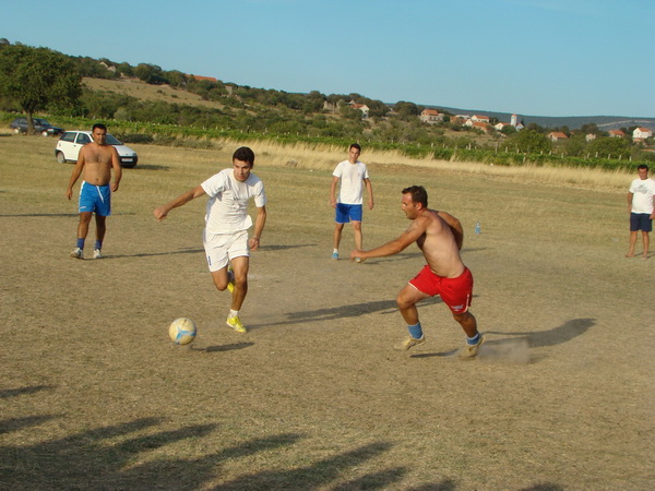 Jednodnevni malonogometni turnir u Bulicu, foto: M. Ledenko Jednodnevni malonogometni turnir u Bulicu, foto: M. Ledenko