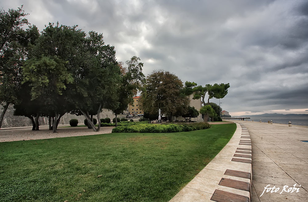 Skitnja gradom 11. listopada 2013.  Foto: Roberto Lerga