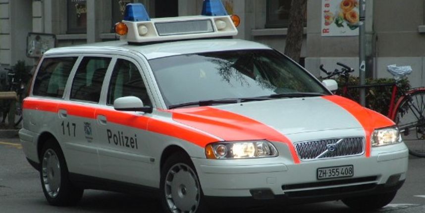 švicarska policija, foto: policesearch.net švicarska policija, foto: policesearch.net
