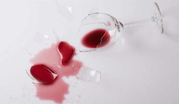 Kako lako ukloniti mrlje od vina?, foto: tportal