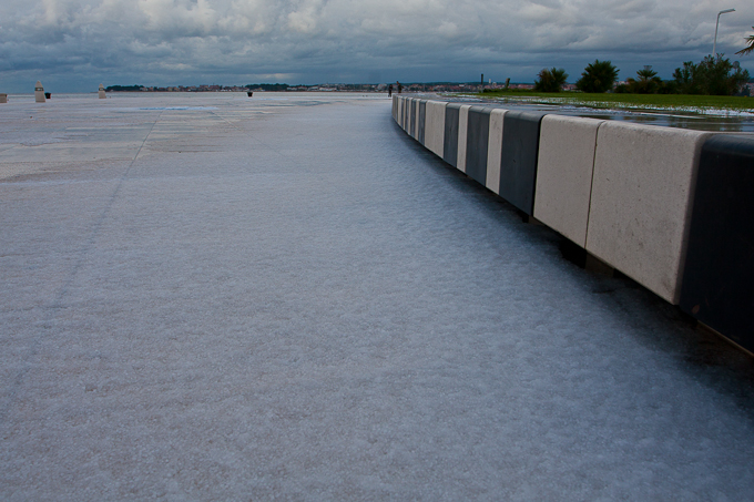 Pozdrav suncu prekriven ledenim pokrivacem 26. studenog 2010, Foto: Leo Banic