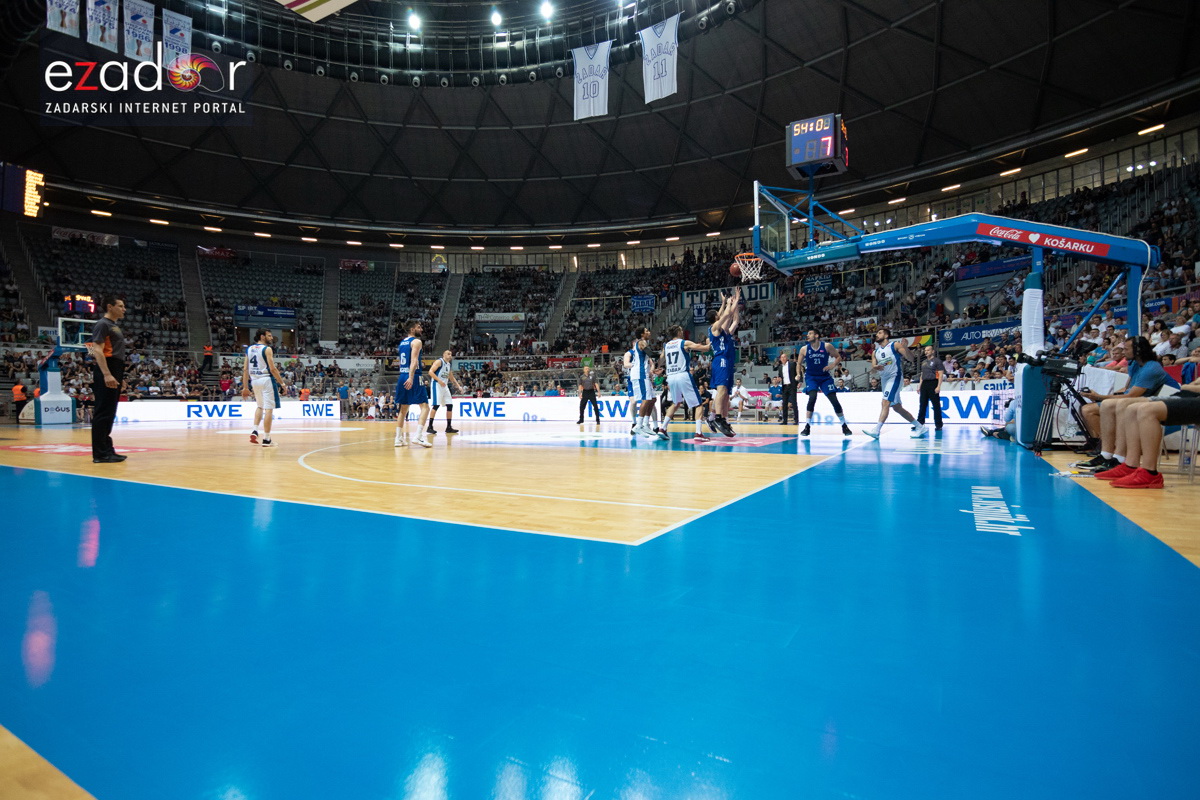 Polufinale doigravanja HT Premijer lige, 1. utakmica: KK Zadar – KK Cibona 89-78
