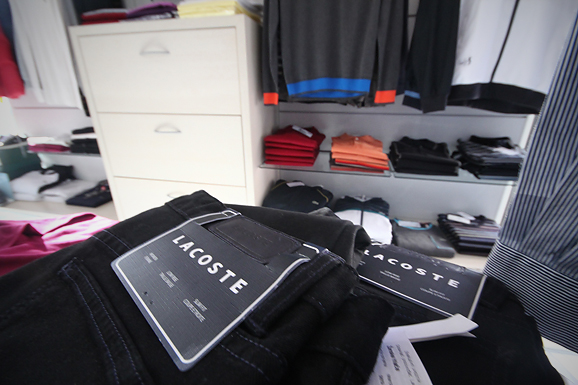 RR moda , Polačišće 9 (foto:Saša Čuka) RR moda , Polačišće 9 (foto:Saša Čuka)