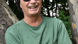 U Croatia Records-u odrzana je promocija novog albuma pjevaca Duska Lokina. U Croatia Records-u odrzana je promocija novog albuma pjevaca Duska Lokina.