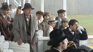 Beograd,071209.
Miroslav Ciro Blazevic na snimanju filma Montevideo bog te video, koji rezira Dragan Bjelogrlic. Radnja filma smjestena je u 1930. godinu i kvalifikacijsku utakmicu za odlazak na Svjetsko nogometno prvenstvo koje se odrazalo u Urugvaj.
Fot