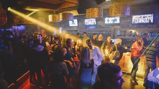 Jurica Pađen & Aerodrom u Maraschino baru; foto Iva Perinčić Jurica Pađen & Aerodrom u Maraschino baru; foto Iva Perinčić