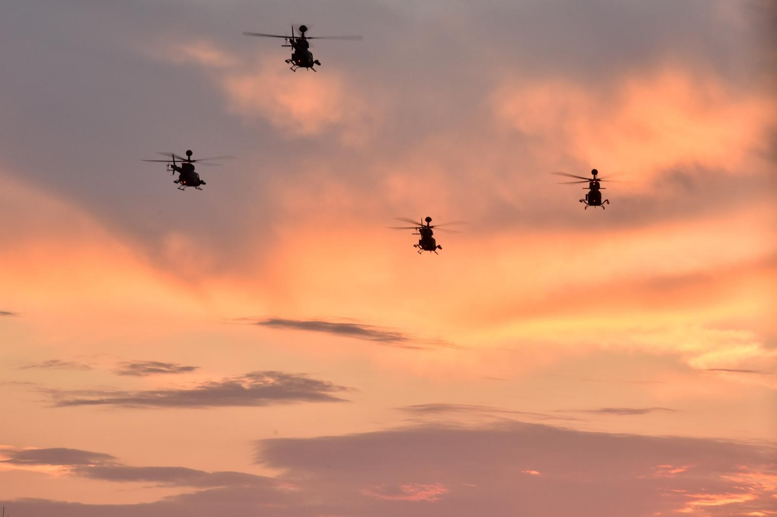 Svečani doček zadarskih Vatrenih: Jedrenjakom Branimir plovili od Gradskog mosta do gata na zadarskoj rivi