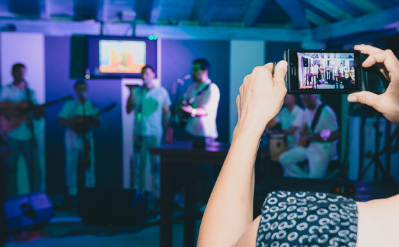Klapa Kampanel @ Menfisto bar, 18.7.2015. (foto: Ivan Toman) Klapa Kampanel @ Menfisto bar, 18.7.2015. (foto: Ivan Toman)