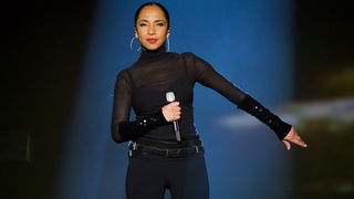 Zagreb, 221111.
Britanska skupina Sade predvodjena karizmatcnom pjevacicom Sade Adu odrzala je veceras koncert u Areni Zagreb u sklopu svoje turneje Sade Live.
Foto: Neja Markicevic / CROPIX