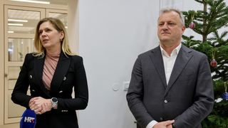 Uručenje ugovora udrugama i organizacijama @ Centar za mlade