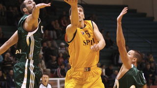 Split, 141011.
Dvorana Gripe.
Kosarkaska utakmica A-1 lige: Split – Borik
Na slici: Toni Katic (zuti 6)
Foto: Vojko Basic / CROPIX Split, 141011.
Dvorana Gripe.
Kosarkaska utakmica A-1 lige: Split – Borik
Na slici: Toni Katic (zuti 6)
Foto: Vojko Basic / CROPIX