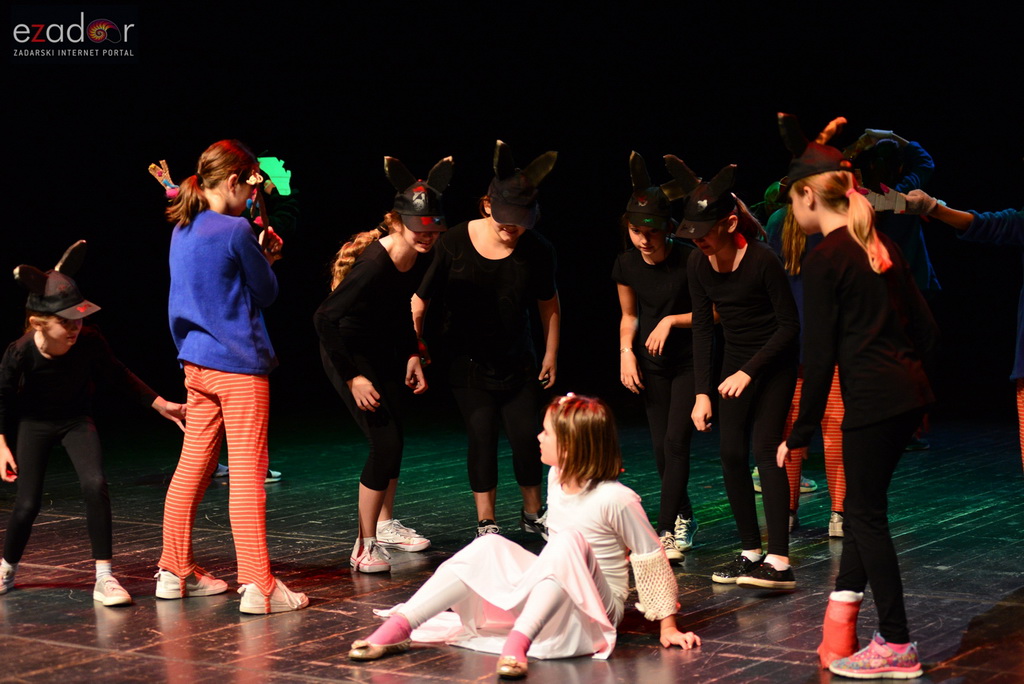 Premijera predstave “Snjeguljica” u izvedbi polaznika “Donatoline 1” Premijera predstave “Snjeguljica” u izvedbi polaznika “Donatoline 1”