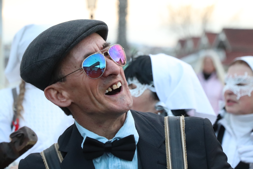 Virske maškare: Karnevalska povorka i Trio Gušt