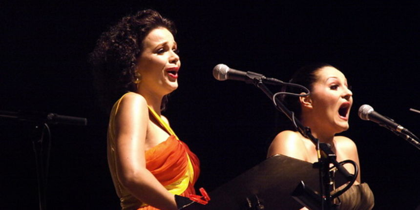 BelCante: Sandra Bagaric i Martina Tomcic ispred crkve sv. Donata